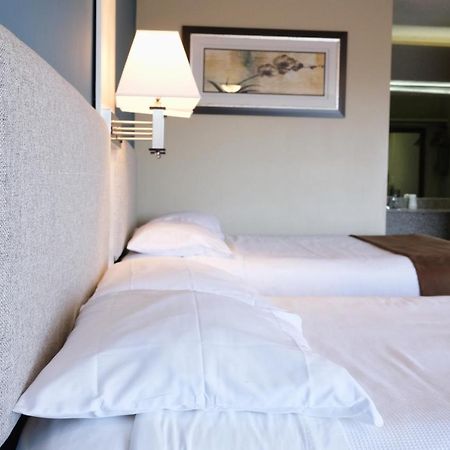 Regency Inn Of Eddyville Kuttawa Екстериор снимка